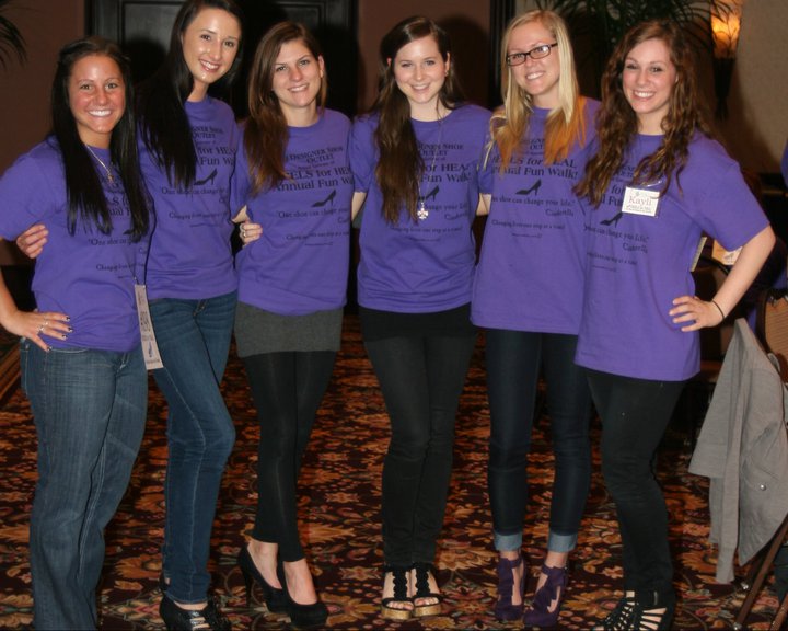 HEAL volunteers supporting Arizona families